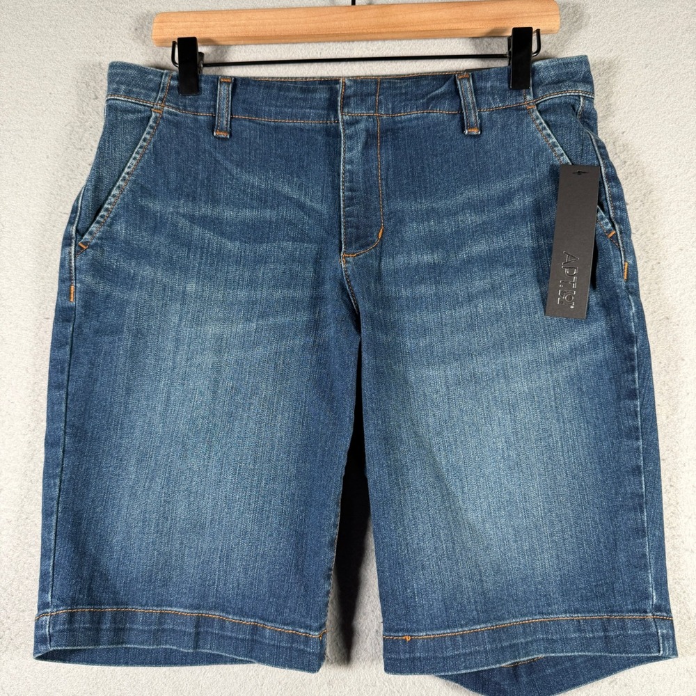 Apt. 9 Womens Bermuda Denim Shorts Mid Rise Medium Wash Blue Size 10 NWT